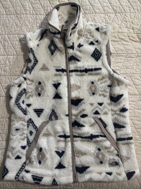 The North Face Women’s Aztec Sherpa Vest - Cream, Black & Tan size L